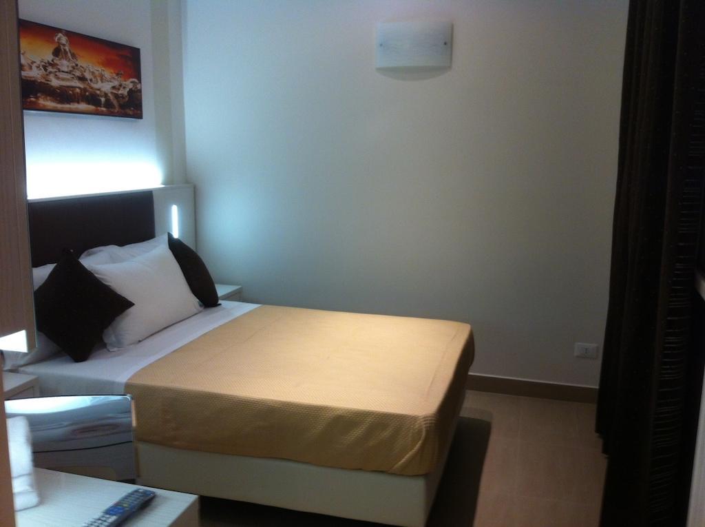 Manila Inn Roma Quarto foto